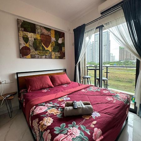 Stay N Cozy Apartemen Sky House Bsd By Sm Room Samporo エクステリア 写真