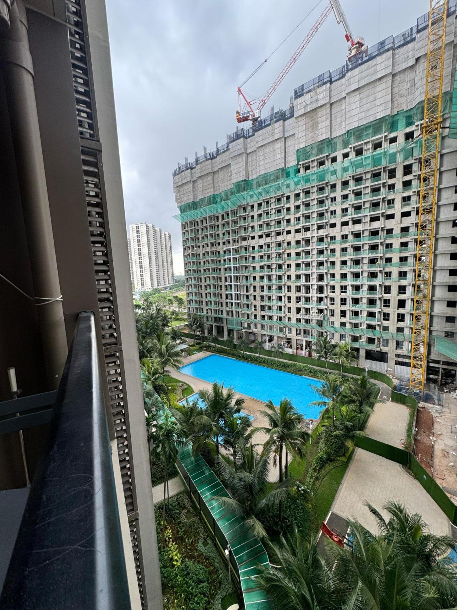 Stay N Cozy Apartemen Sky House Bsd By Sm Room Samporo エクステリア 写真