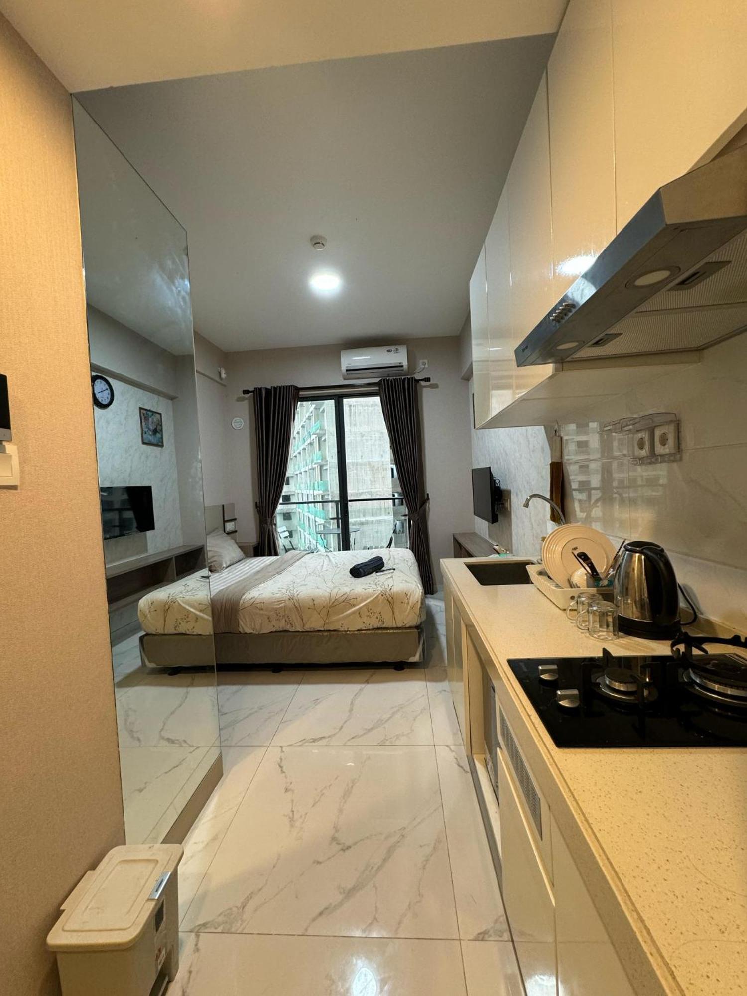 Stay N Cozy Apartemen Sky House Bsd By Sm Room Samporo エクステリア 写真