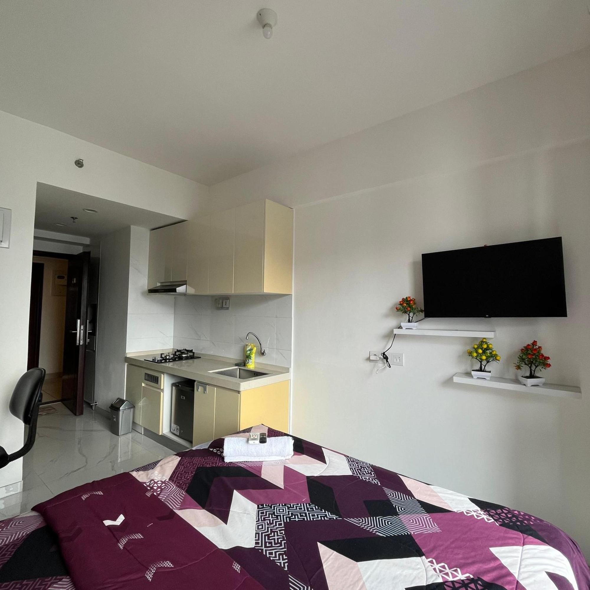 Stay N Cozy Apartemen Sky House Bsd By Sm Room Samporo エクステリア 写真