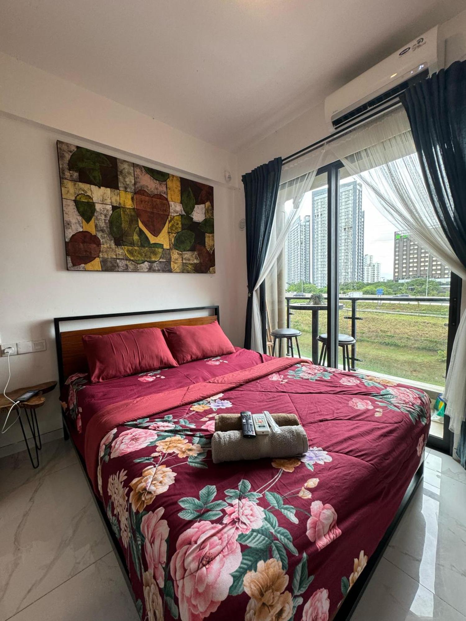 Stay N Cozy Apartemen Sky House Bsd By Sm Room Samporo エクステリア 写真